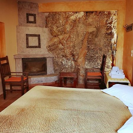 Flygonion Guesthouse Kyriaki Экстерьер фото
